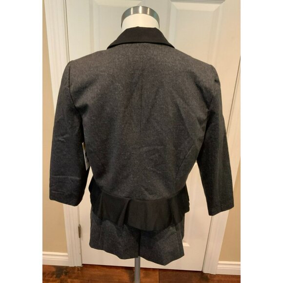 Cartonnier Anthropologie Gray Blazer W/ Black Notch Collar & Ruffle Size 12 (US) - Picture 4 of 5